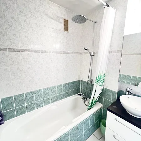 Apartment Like Arc De Triomphe, Champs Elysees, Tour Eiffel *