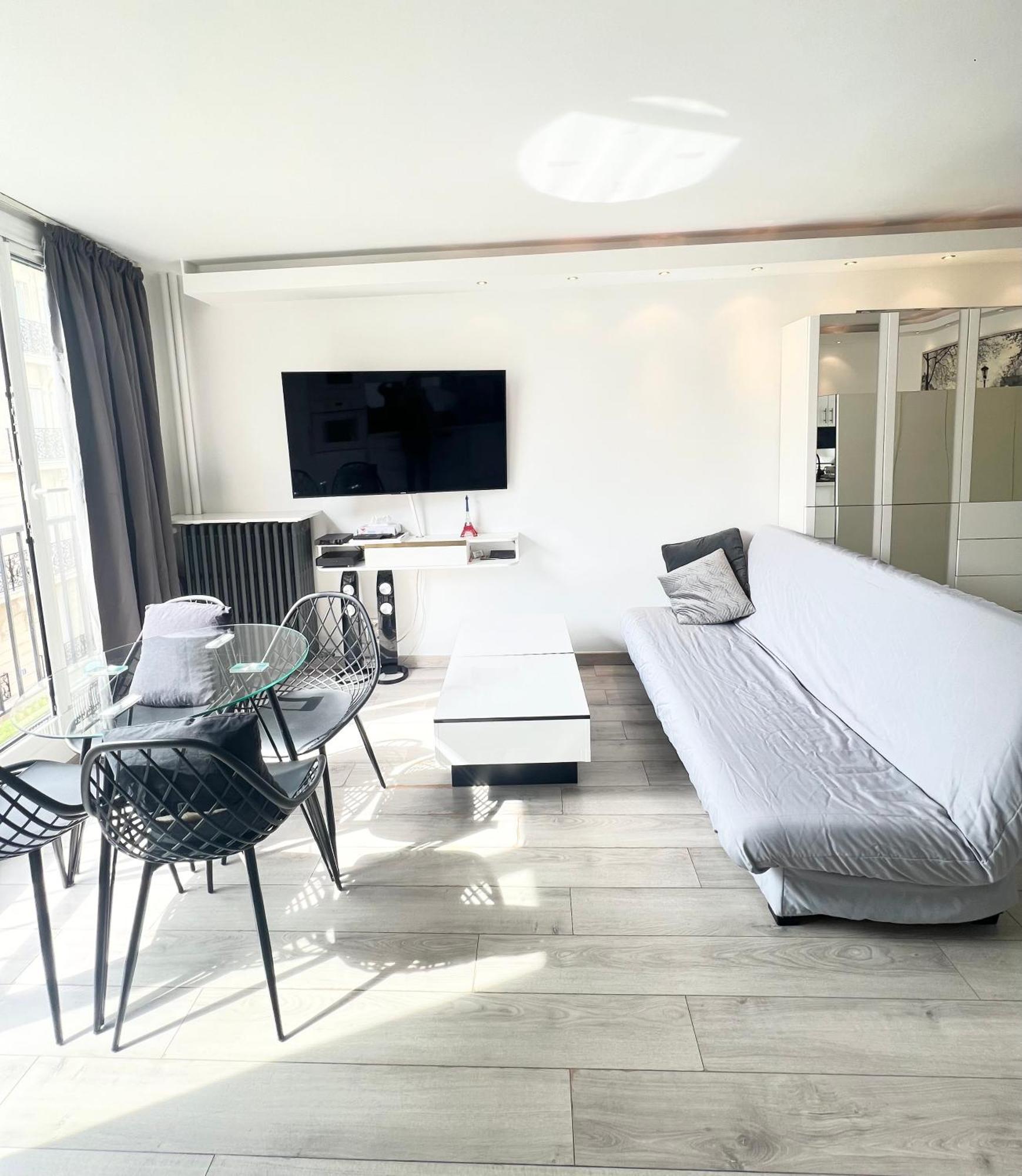 Appartamento Like Arc De Triomphe, Champs élysées, Tour Eiffel Parigi